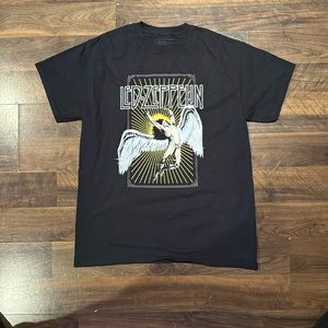 Led zeppelin (band) tee shirt